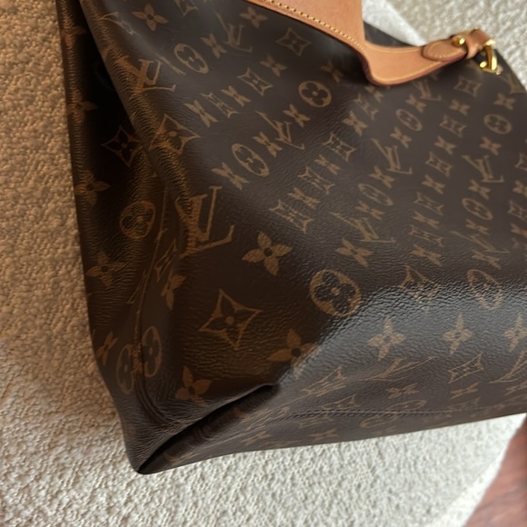 Louis Vuitton tote bag - Picture 12 of 16